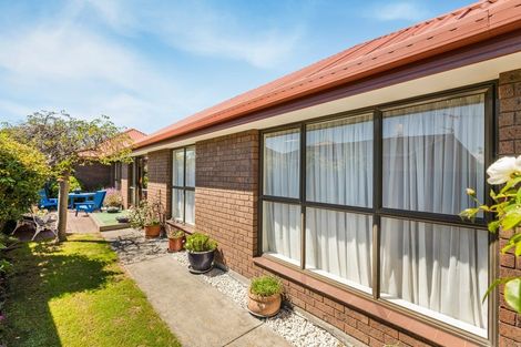 Photo of property in 3/49 Division Street, Riccarton, Christchurch, 8041