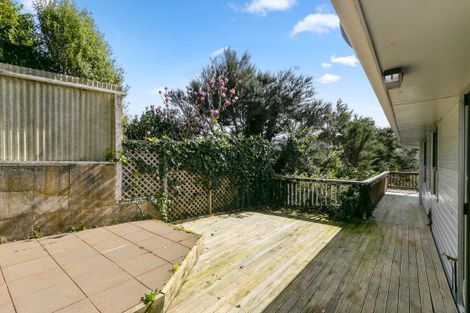 Photo of property in 110 Holborn Drive, Stokes Valley, Lower Hutt, 5019