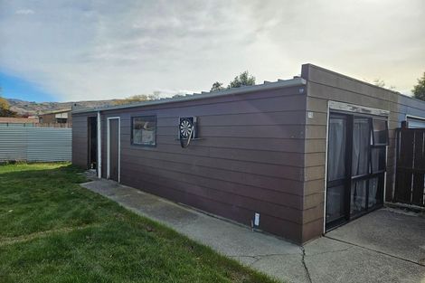 Photo of property in 15 Jollys Road, Cromwell, 9310