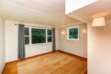 Photo of property in 11 Pembroke Street, Westown, New Plymouth, 4310
