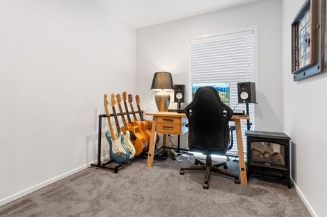 Photo of property in 32 Tuatahi Avenue, Solway, Masterton, 5810