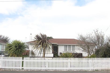 Photo of property in 12 Moore Avenue, Maraenui, Napier, 4110