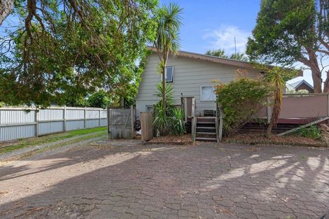 Photo of property in 82 Percy Road, Papamoa Beach, Papamoa, 3118