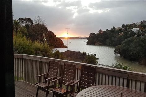 Photo of property in 103 Island Bay Road, Beach Haven, Auckland, 0626