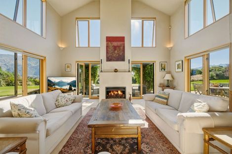 Photo of property in 3 Atherton Place, Wanaka, 9305