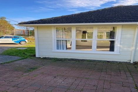 Photo of property in 7 Cheshire Street, Cannons Creek, Porirua, 5024