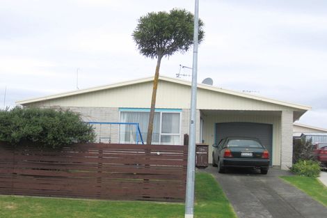 Photo of property in 13 Teoti Street, Paraparaumu Beach, Paraparaumu, 5032