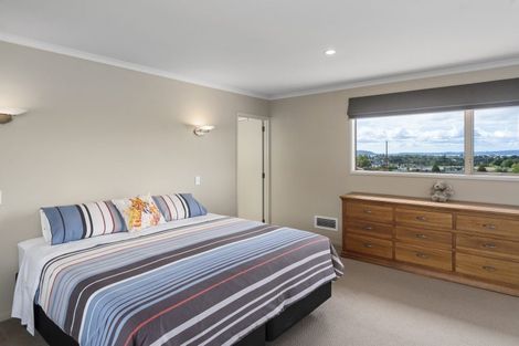 Photo of property in 3 Linden Place, Matipo Heights, Rotorua, 3015