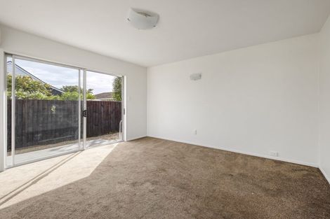 Photo of property in 1/9 Wanstead Place, Woolston, Christchurch, 8062