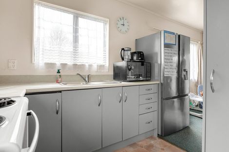 Photo of property in 7 Ross Crescent, Fairfield, Hamilton, 3214