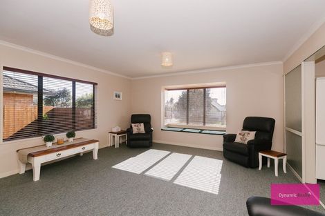Photo of property in 10 Woodgate Court, Fitzherbert, Palmerston North, 4410
