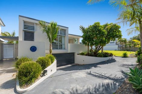 Photo of property in 32 Rue D' Amarres, Gulf Harbour, Whangaparaoa, 0930