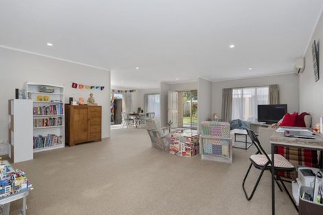 Photo of property in Diamond Sands, 2/644 Grenada Street, Papamoa Beach, Papamoa, 3118