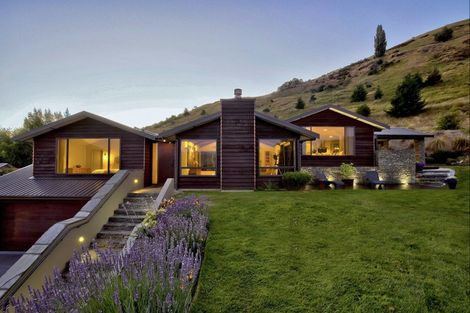 Photo of property in 3 Coleshill Lane, Lower Shotover, Queenstown, 9371