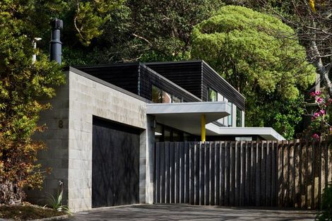 Photo of property in 8 Tawa Street, Eastbourne, Lower Hutt, 5013