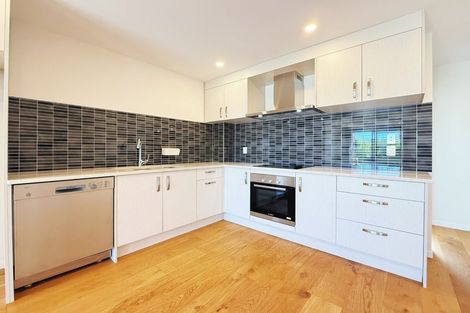 Photo of property in 10 Peony Mews, Oteha, Auckland, 0632