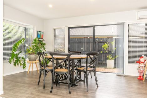 Photo of property in 10 Sudbury Court, Rototuna North, Hamilton, 3210