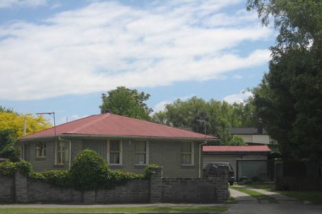 Photo of property in 19 Ian Place, Bishopdale, Christchurch, 8053