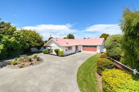 Photo of property in 14 Tui Mill Grove, Feilding, 4702