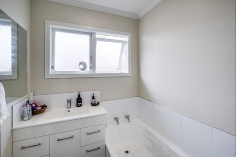 Photo of property in 25 Sunderland Drive, Flaxmere, Hastings, 4120