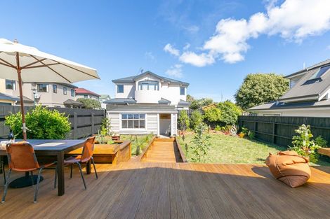 Photo of property in 184 Rongotai Road, Rongotai, Wellington, 6022