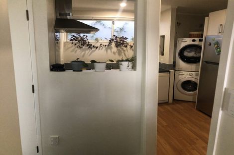 Photo of property in 3/64 Hattaway Avenue, Bucklands Beach, Auckland, 2012