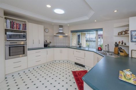 Photo of property in 40 Easton Way, Levin, 5510