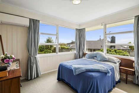 Photo of property in 1 Elizabeth Place, Mairangi Bay, Auckland, 0630