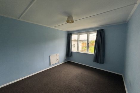 Photo of property in 124 Hewer Crescent, Naenae, Lower Hutt, 5011
