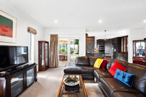 Photo of property in 17 Iona Road, Havelock North, 4130