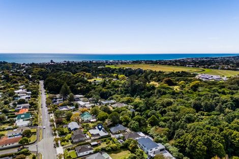 Photo of property in 77 Brooklands Road, Brooklands, New Plymouth, 4310