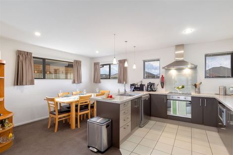 Photo of property in 12 Somerville Crescent, Aidanfield, Christchurch, 8025