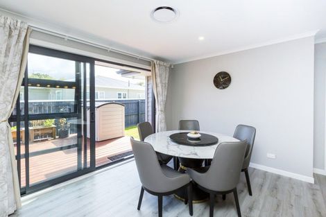 Photo of property in 4a Golders Road, Elderslea, Upper Hutt, 5018