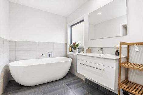 Photo of property in 9 Mana Drive, Baverstock, Hamilton, 3200