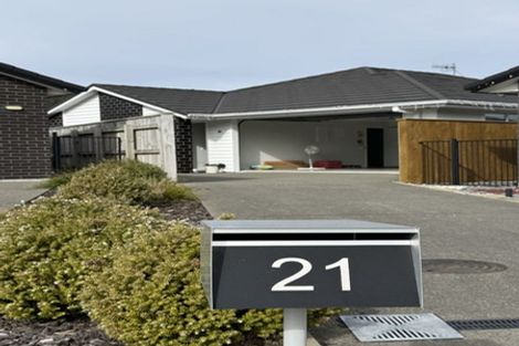 Photo of property in 21 Te Ara O Toroa, Wainuiomata, Lower Hutt, 5014