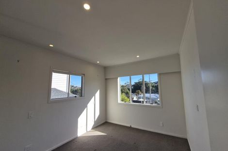 Photo of property in 1/85 Lake Road, Northcote, Auckland, 0627