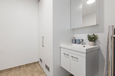 Photo of property in 13/14 Buffon Street, Waltham, Christchurch, 8023