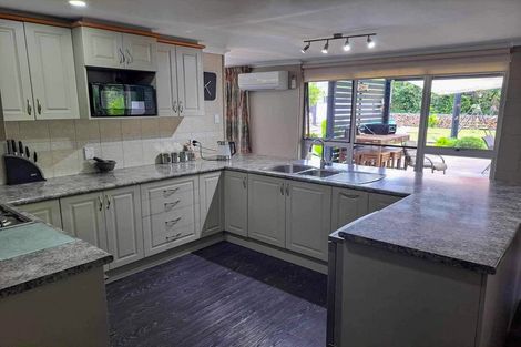 Photo of property in 513 Abel Tasman Drive, Clifton, Takaka, 7183