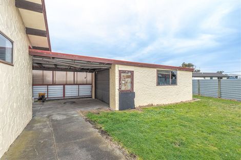 Photo of property in 53 Hinau Street, Castlecliff, Whanganui, 4501