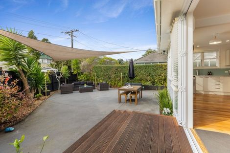 Photo of property in 7 Camden Street, Vogeltown, New Plymouth, 4310