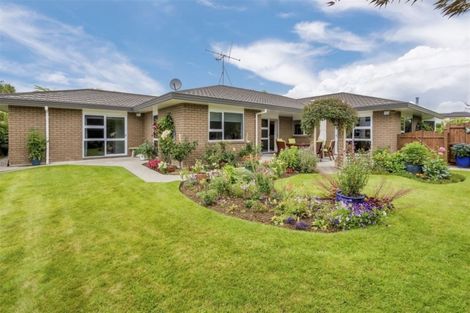 Photo of property in 9 Lynch Grove, Levin, 5510