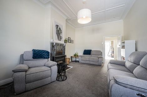Photo of property in 22 Clutha Street, Alexandra, 9320