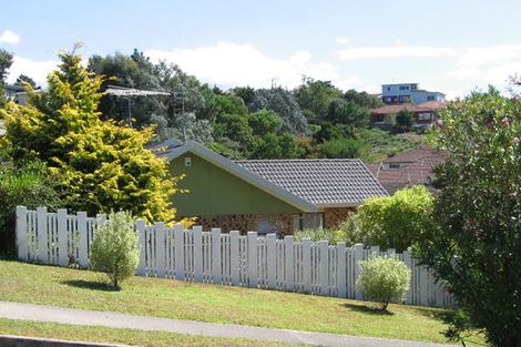 Photo of property in 30 Weetman Drive, Browns Bay, Auckland, 0630
