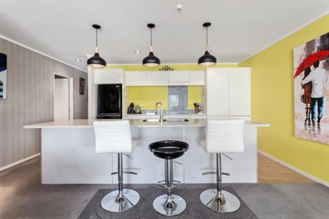 Photo of property in Quayside Apartments, 206/11 George Street, Whakatane, 3120