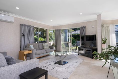 Photo of property in 10 Laburnum Glen, Mount Maunganui, 3116