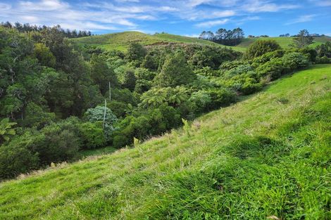 Photo of property in 144 Ackworth Road, Lepperton, New Plymouth, 4373