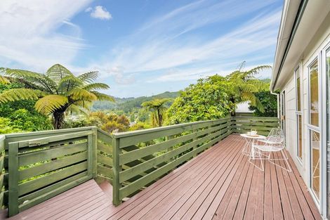 Photo of property in 55 Wyndham Road, Pinehaven, Upper Hutt, 5019
