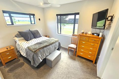 Photo of property in 100 Kopani Road, Matarangi, 3592
