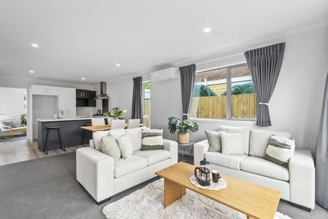 Photo of property in 2/74 Clyde Street, Hamilton East, Hamilton, 3216