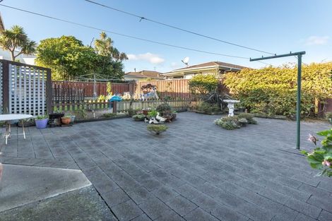 Photo of property in 3b Whitehouse Road, Titahi Bay, Porirua, 5022